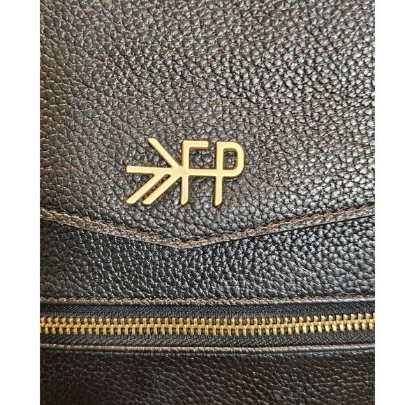 BUNDLE Freshly Picked Black and Tan Backpack - Picture 2 of 16